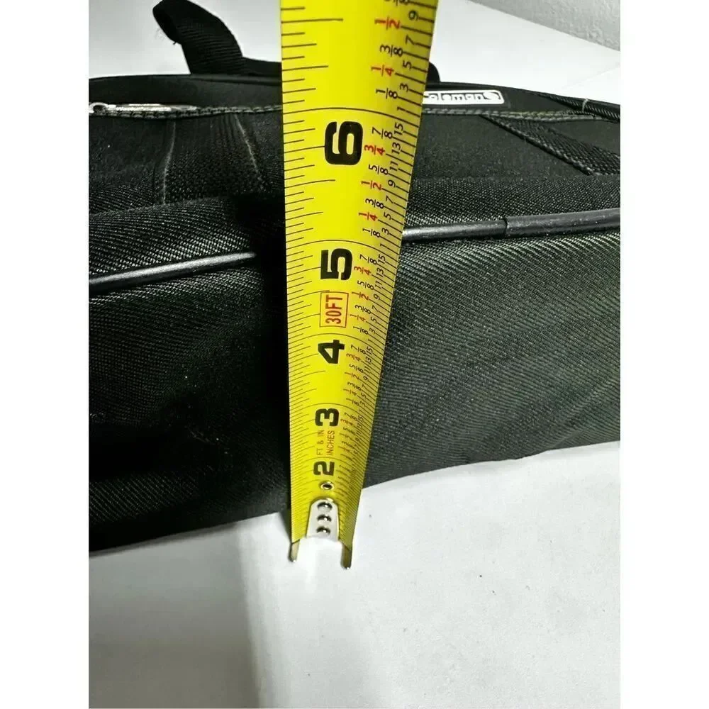Coleman Large Green 3 Pocket Carry Bag Handles and Stap Green Black Trim 11x15